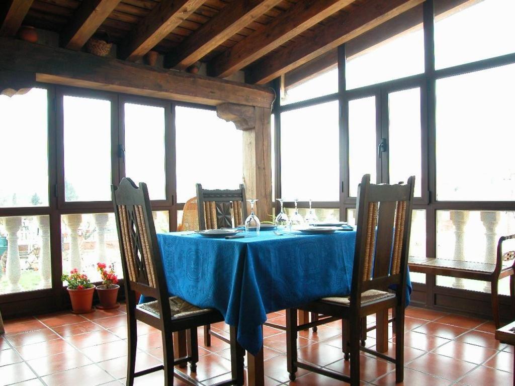 La Vieja Cantina Quintana Redonda Extérieur photo